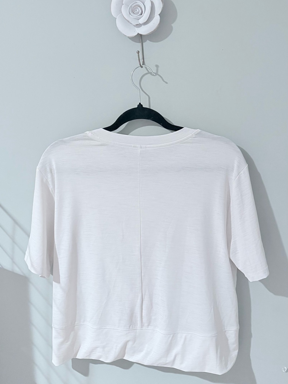CALIA Tissue Texture Twist Tee – White – S – NWT - Picture 3 of 3